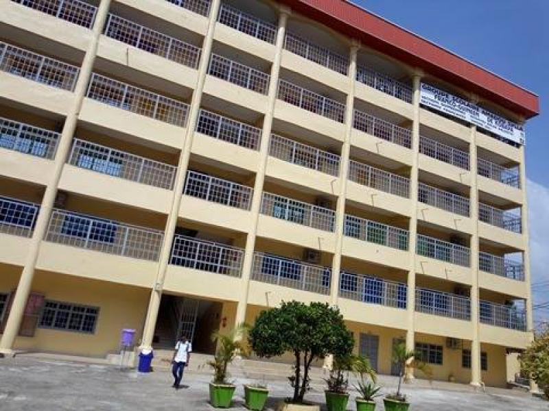 9. Groupe Scolaire Amadou Sylla (102)