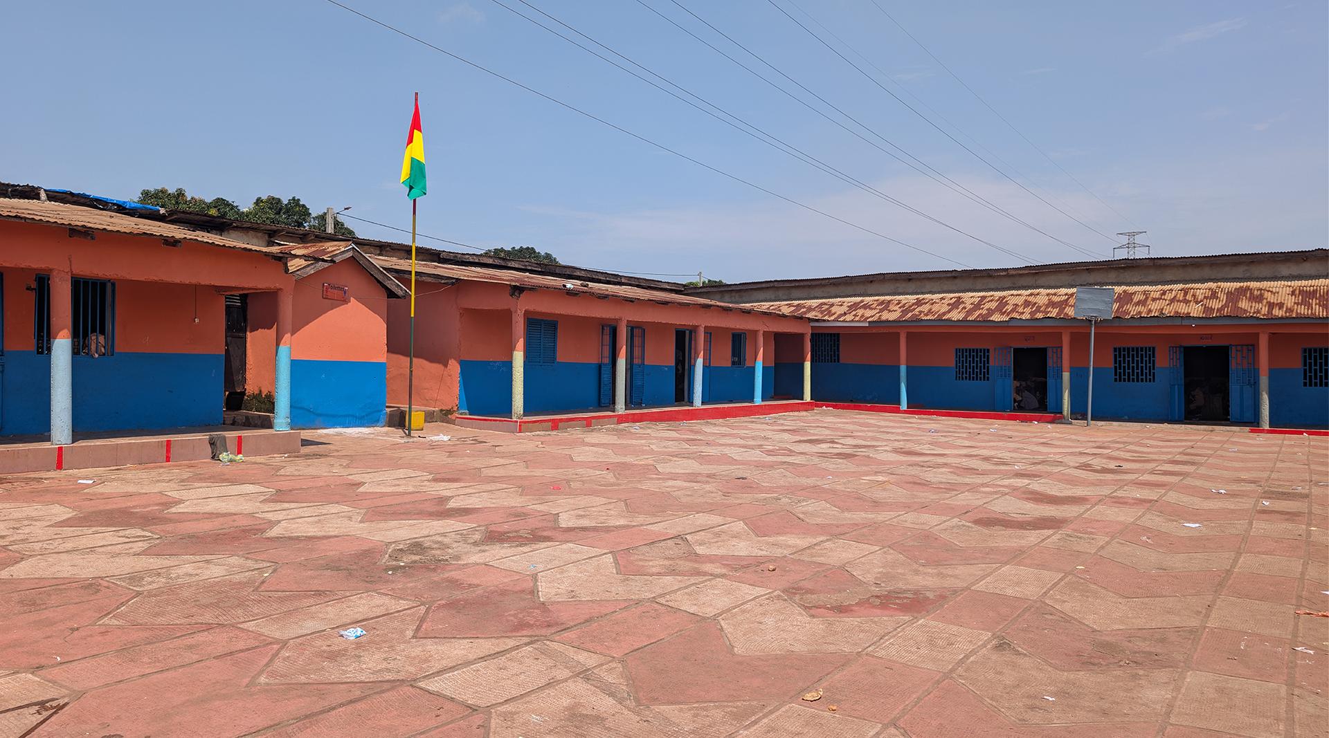 3. Groupe Scolaire Bountouraby Conté (886)